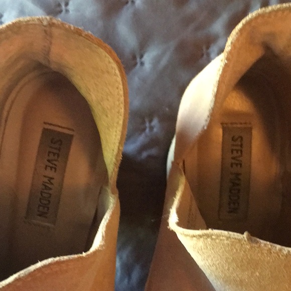 STEVE MADDEN BOOTS - Picture 5 of 6